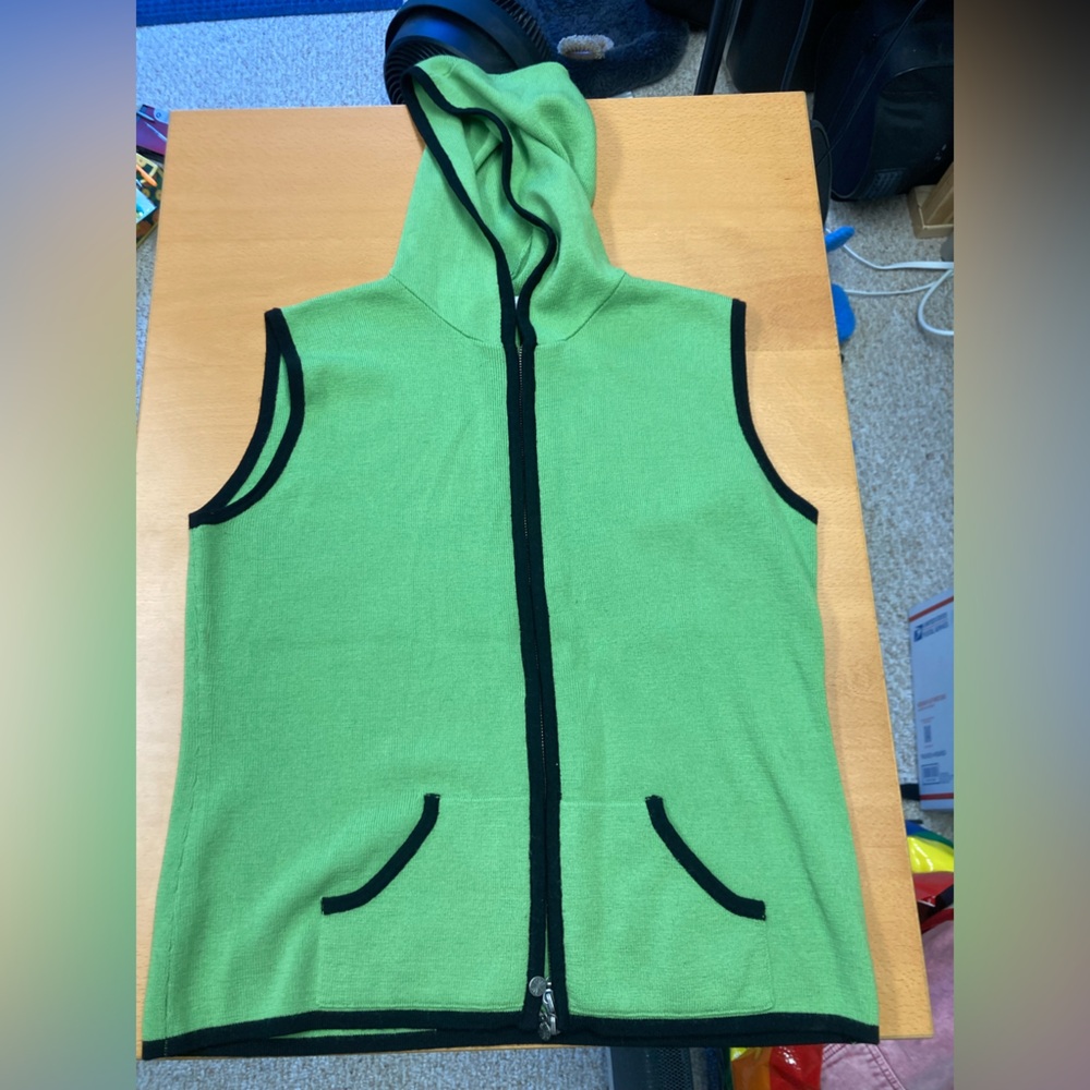 Vintage Neve Designs Green and Black Wool Hoodie Vest, L